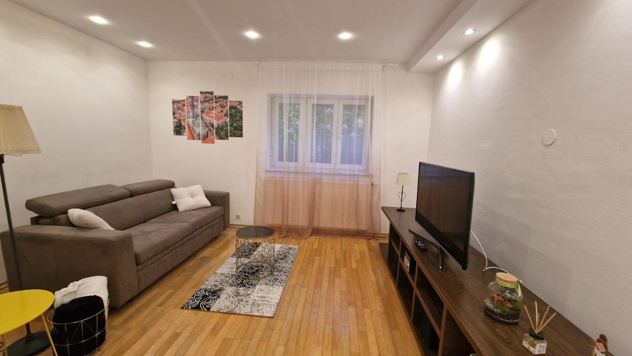 Apartman Roses Zagreb Exterior photo